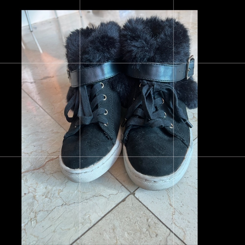 JLo Jennifer López Fur Hightop Sneackers Size 7,5 - Picture 2 of 15